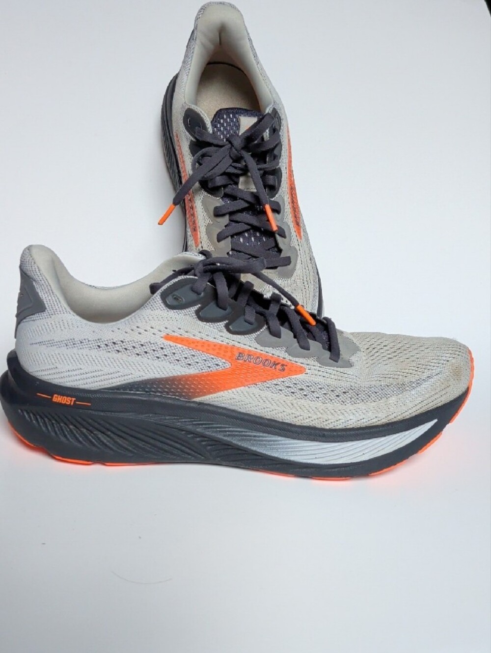 Brooks Ghost 13 Men's Running Shoes - Oyster/Mushroom/Orange/Ebony  1104421D048